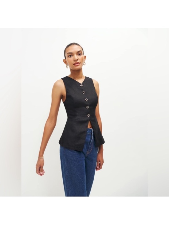 Reformation Tops - Reformation linen vest